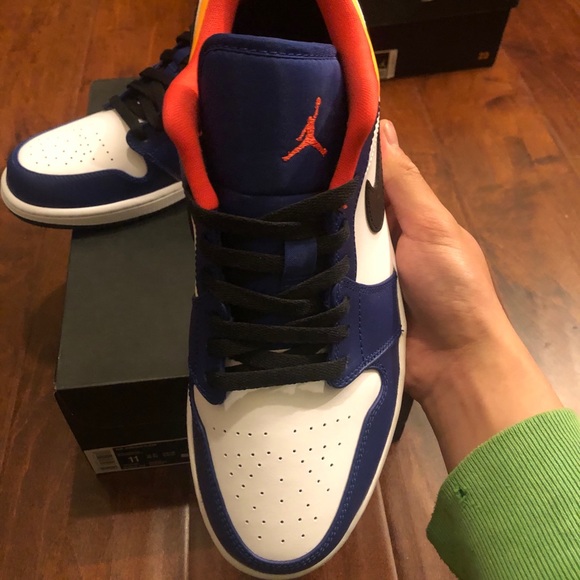 Jordan 1 low yellow royal - Picture 2 of 4